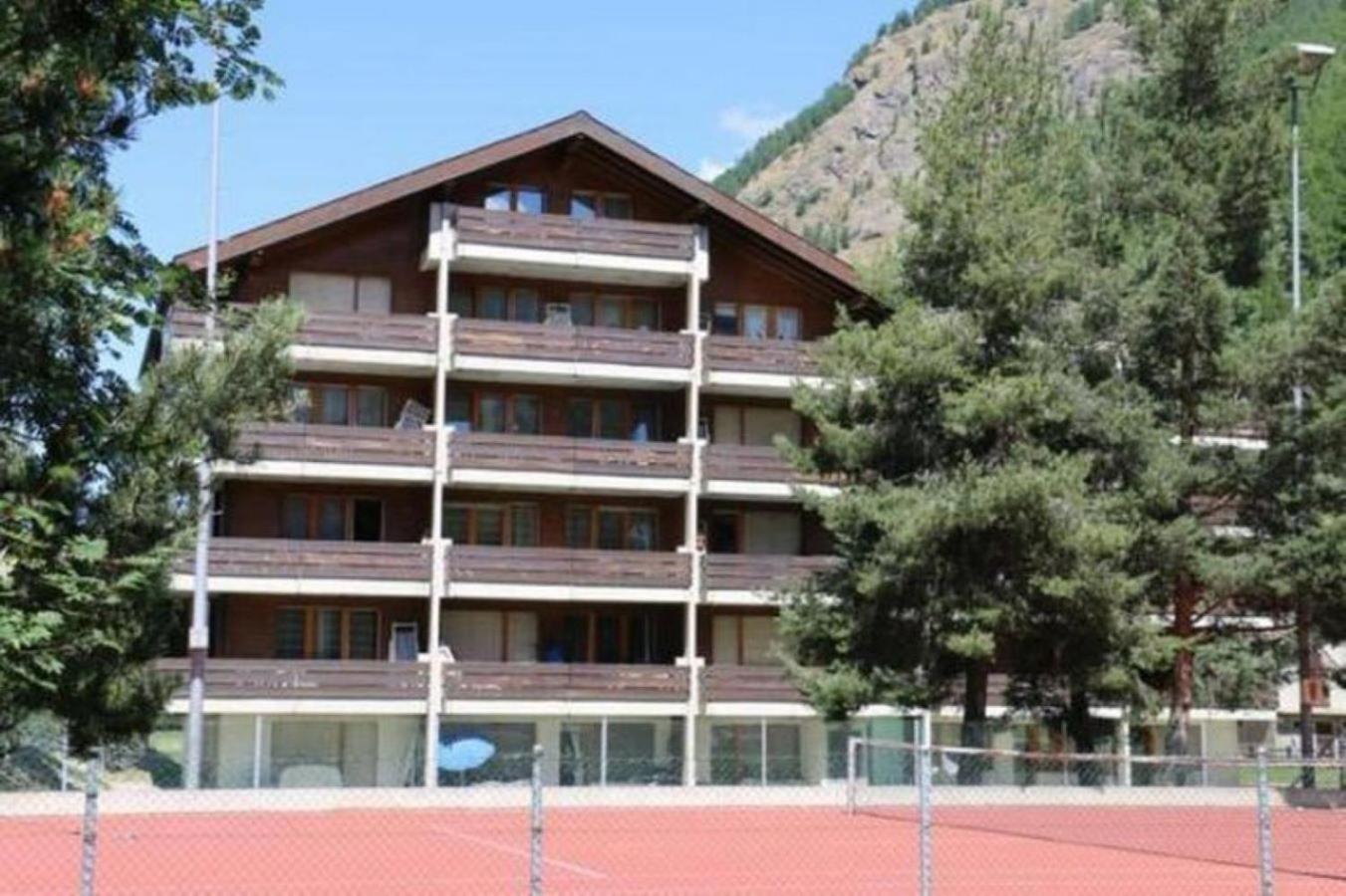 Monte Rosa Taesch, Apartments Mit Wellness Bereich Екстериор снимка