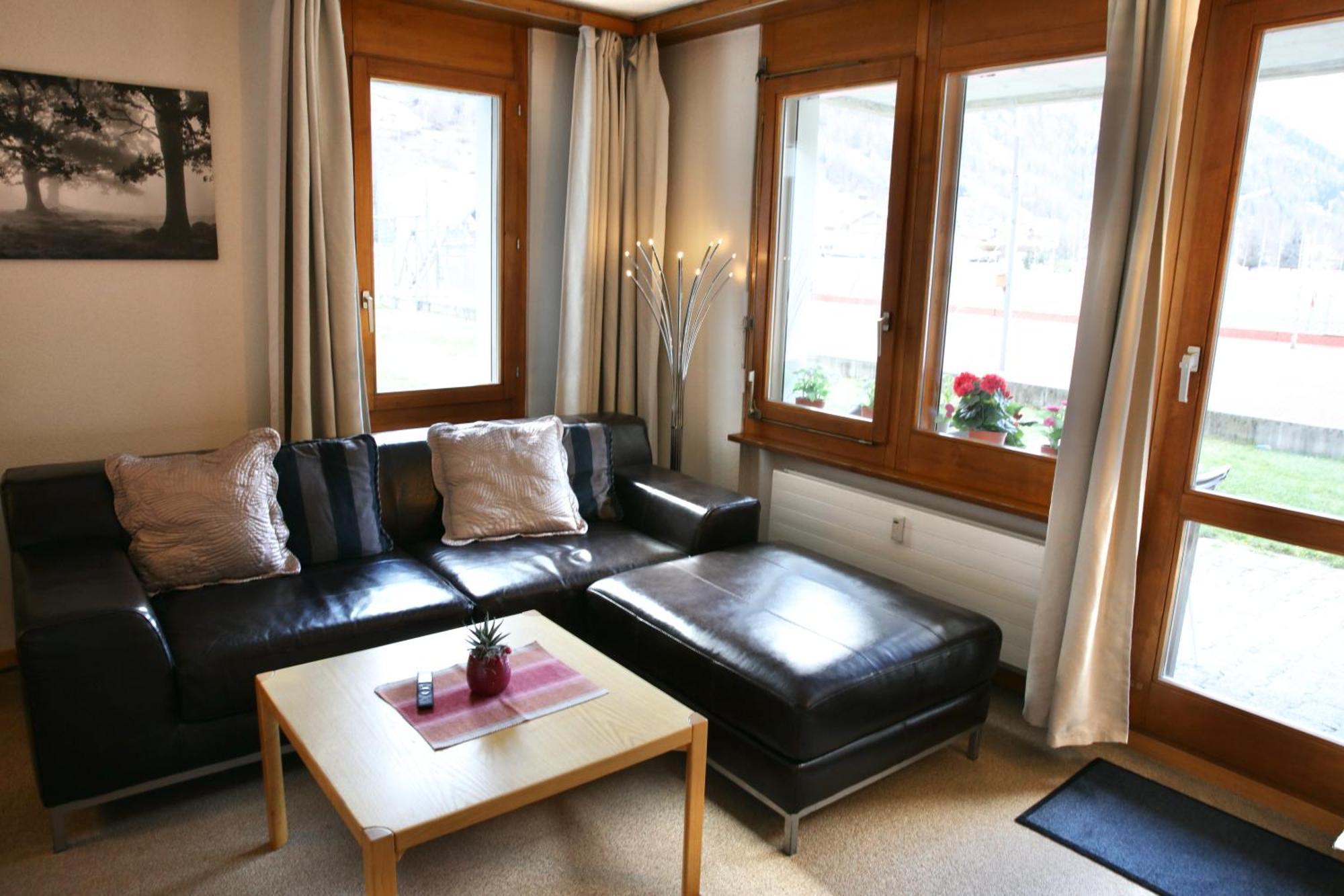 Monte Rosa Taesch, Apartments Mit Wellness Bereich Екстериор снимка