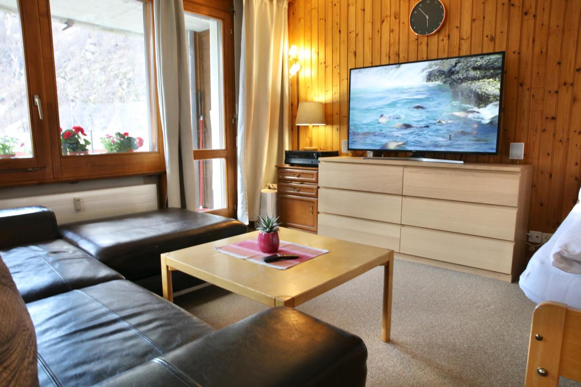 Monte Rosa Taesch, Apartments Mit Wellness Bereich Екстериор снимка
